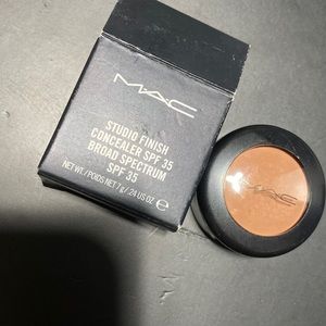 New MAC Concealer!